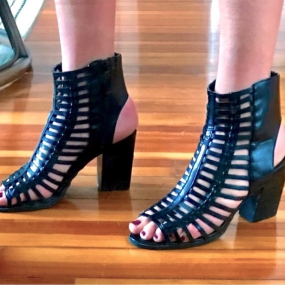 Nine West HANGTUFF Caged Open Heel Sandal Booties - Picture 2 of 4